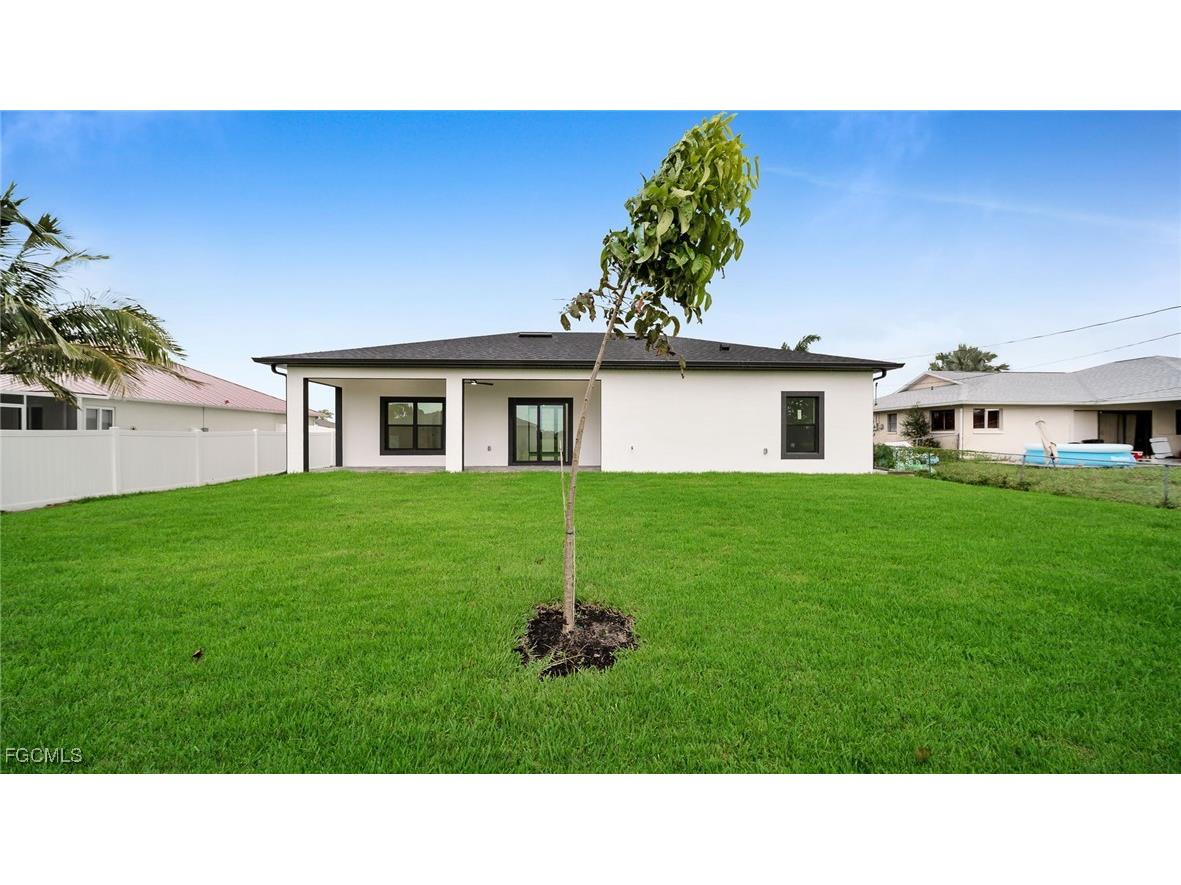 1630 NE 17th Terrace Cape Coral FL 33909 2025004897 image27