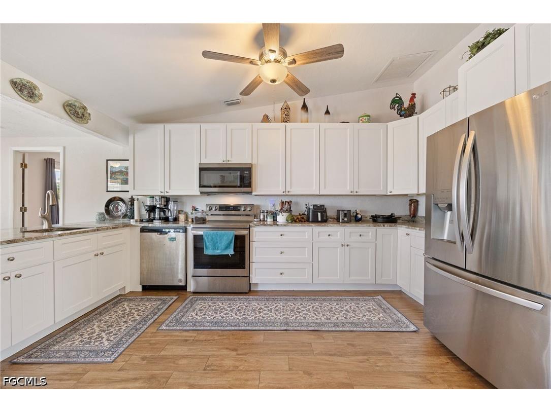 1630 SW 15th Avenue Cape Coral FL 33991 2026017201 image12