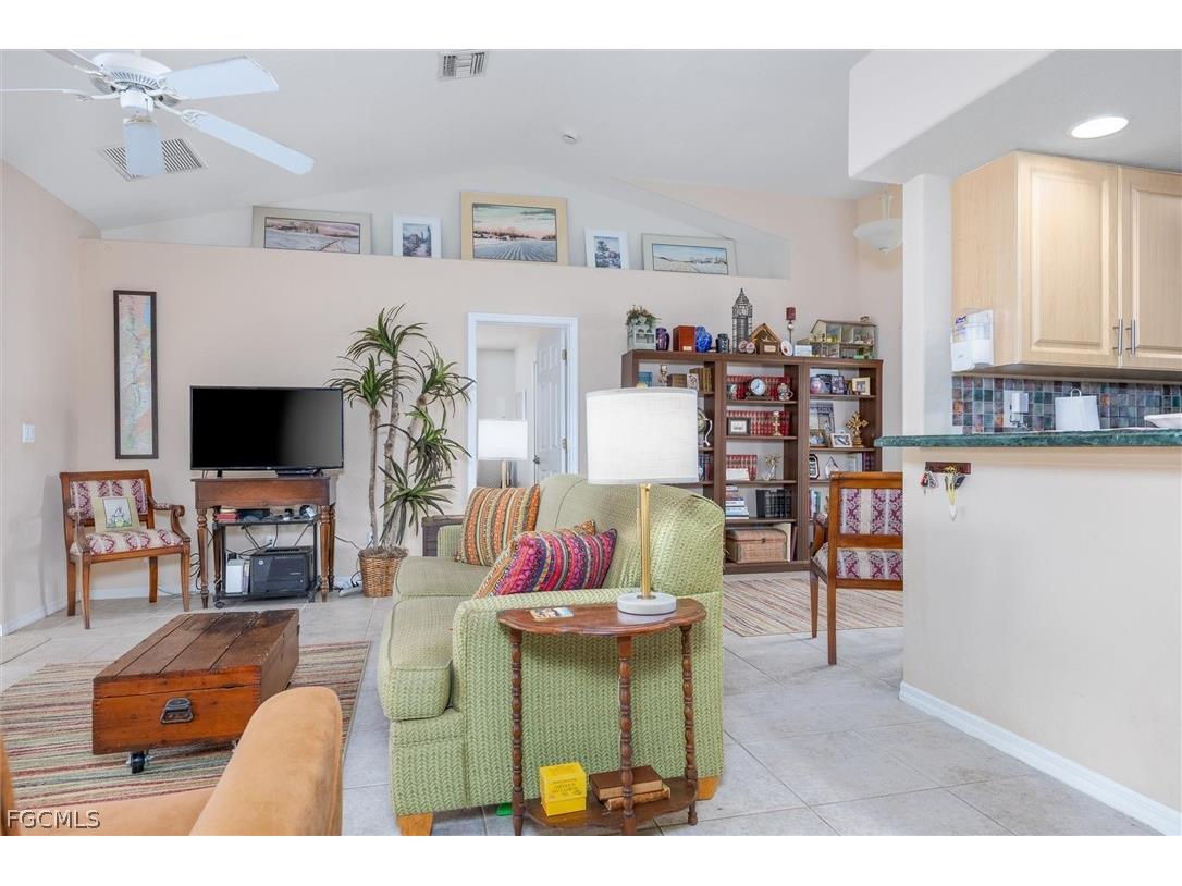 1630 SW 9th Place Cape Coral FL 33991 2026010791 image14