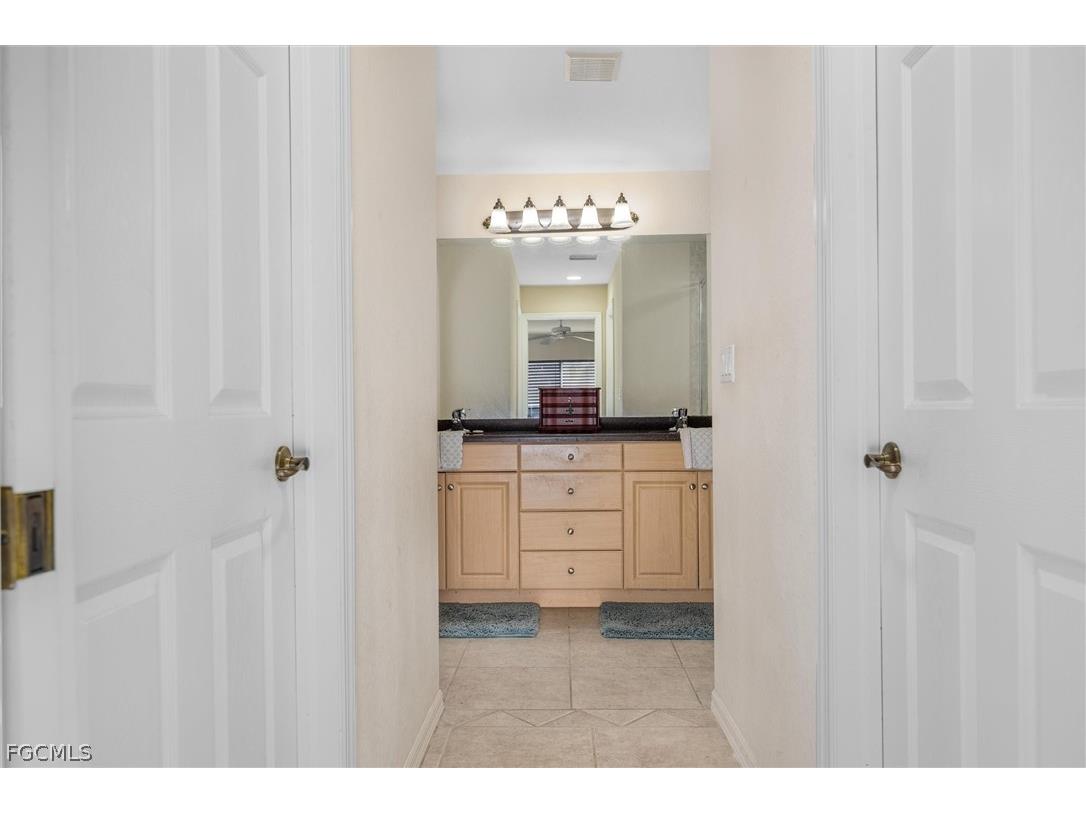 1630 SW 9th Place Cape Coral FL 33991 2026010791 image17