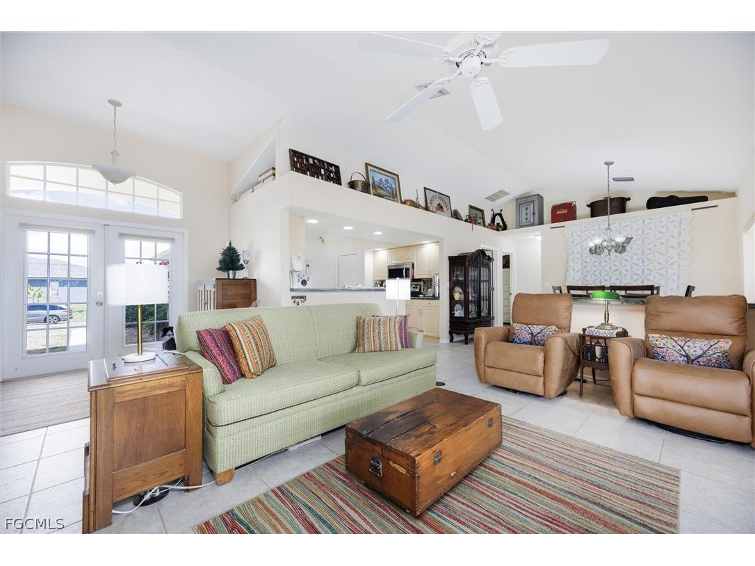 1630 SW 9th Place Cape Coral FL 33991 2026010791 image4