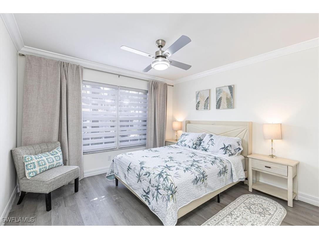 1630 Triangle Palm Terrace Naples FL 34119 225078116 image14