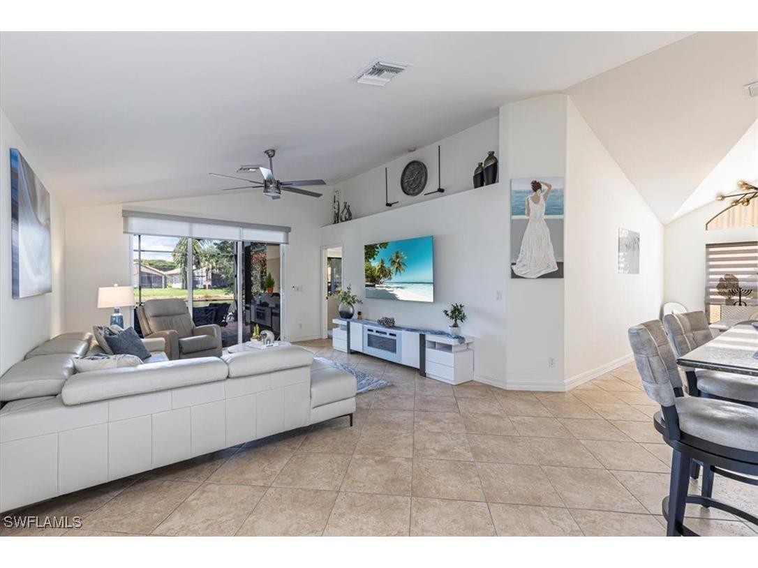 1630 Triangle Palm Terrace Naples FL 34119 225078116 image9