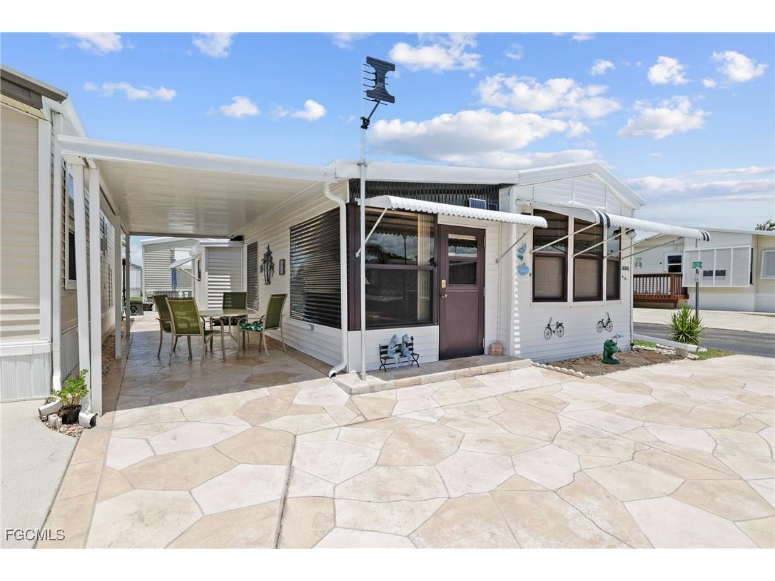 16300 Redclover Lane Fort Myers FL 33908 2025022253 image1