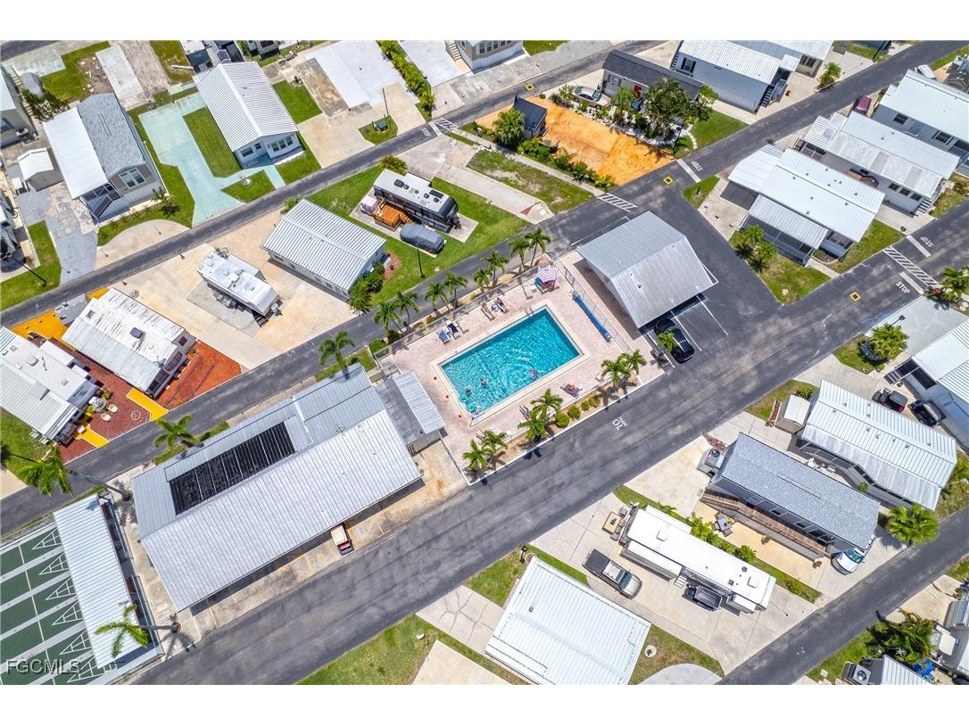 16300 Redclover Lane Fort Myers FL 33908 2025022253 image32