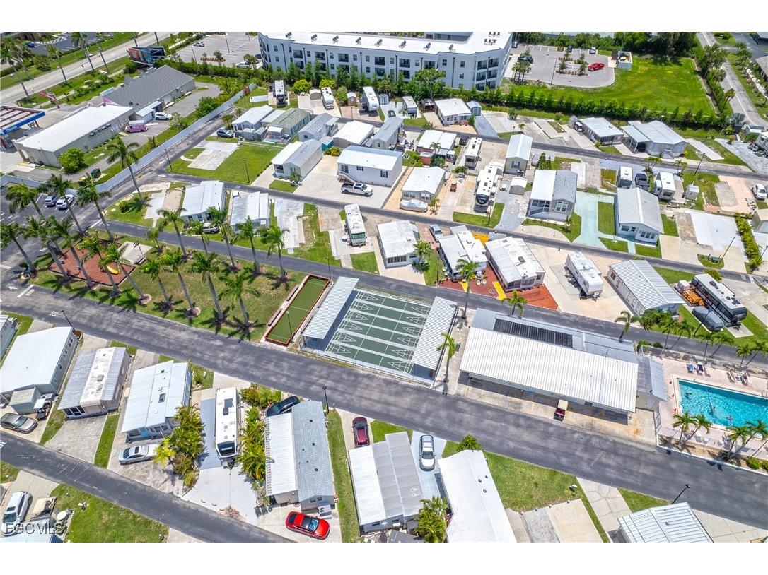 16300 Redclover Lane Fort Myers FL 33908 2025022253 image33