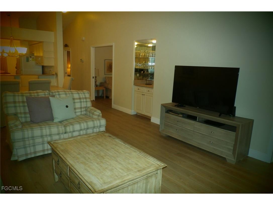 16301 Kelly Woods Drive #205 Fort Myers FL 33908 2025000378 image8