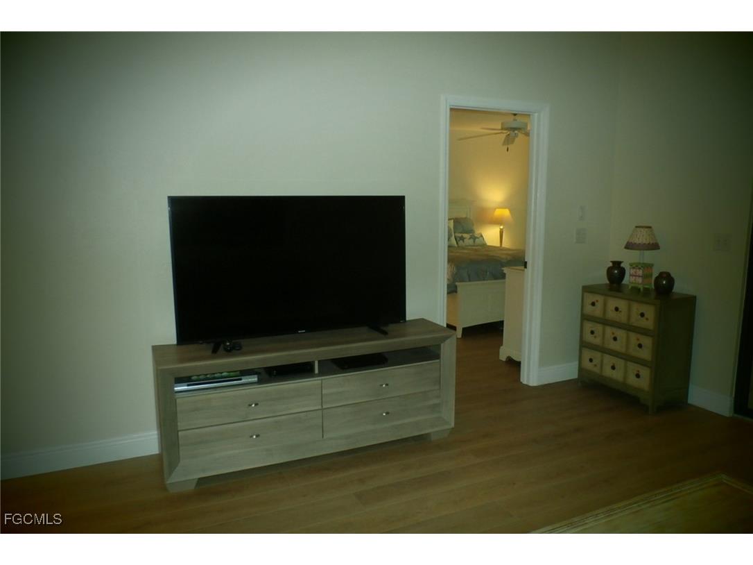 16301 Kelly Woods Drive #205 Fort Myers FL 33908 2025000378 image9