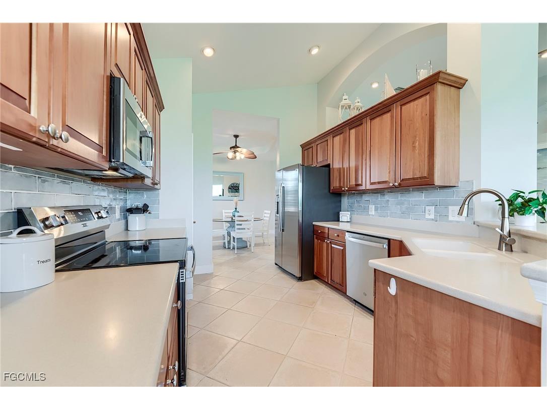 16304 Crown Arbor Way #202 Fort Myers FL 33908 2025012989 image13