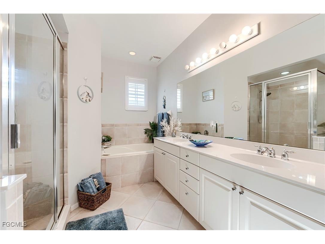 16304 Crown Arbor Way #202 Fort Myers FL 33908 2025012989 image25