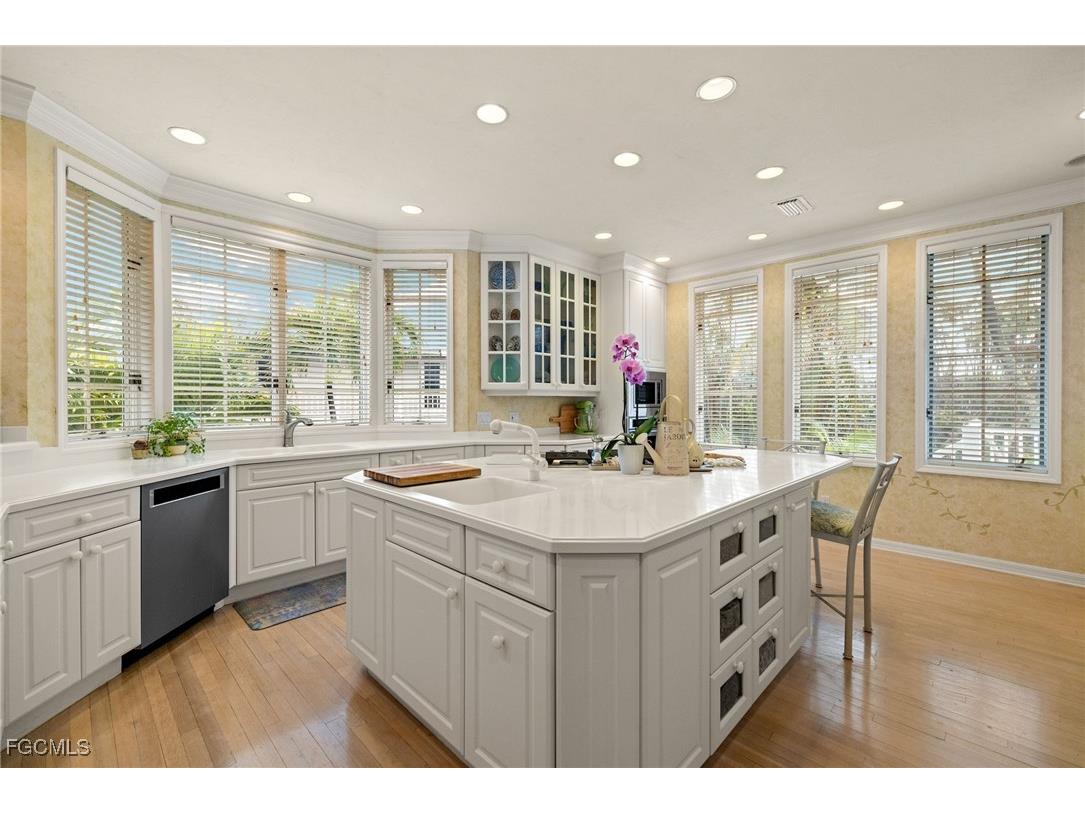 16309 Captiva Drive Captiva FL 33924 2025020755 image13