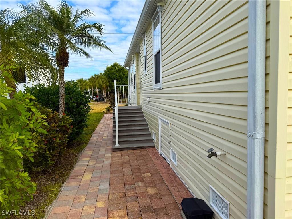 1631 Diamond Lake Circle Naples FL 34114 226004154 image2