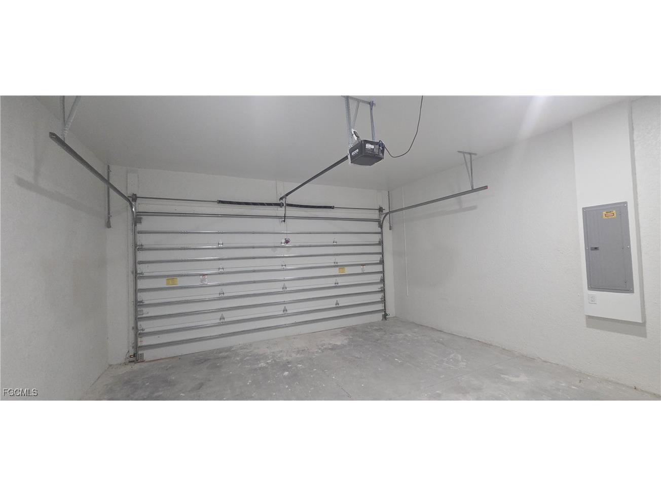 1631 NE 34th Street Cape Coral FL 33909 2025016821 image24