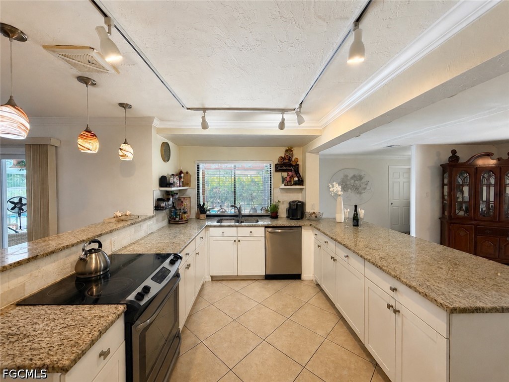 1631 SE 20th Street Cape Coral FL 33990 2026031101 image4