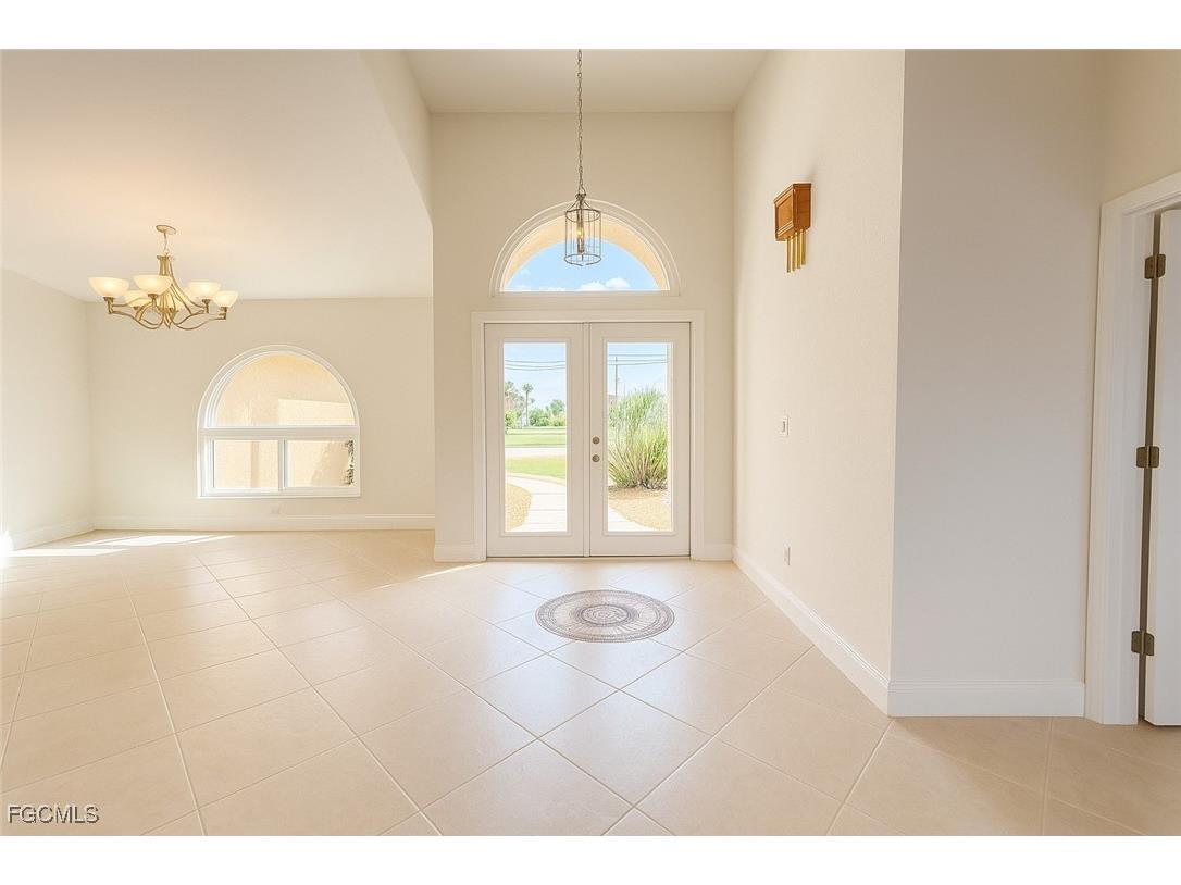 1631 SE 2nd Street Cape Coral FL 33990 2025018117 image1