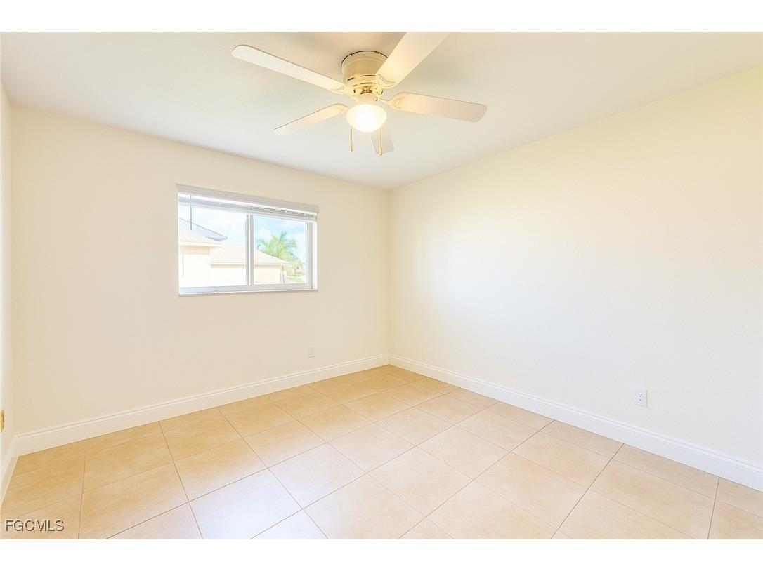 1631 SE 2nd Street Cape Coral FL 33990 2025018117 image14