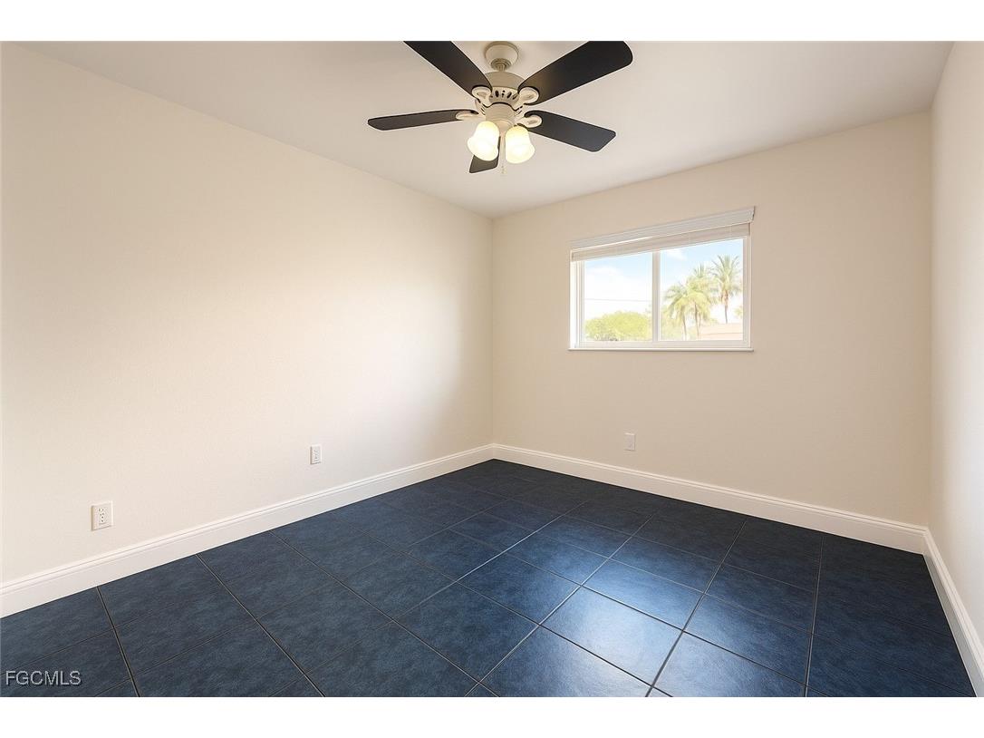 1631 SE 2nd Street Cape Coral FL 33990 2025018117 image17