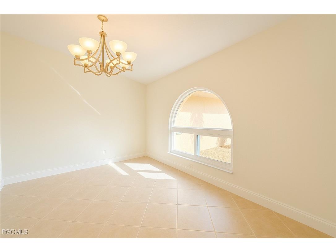 1631 SE 2nd Street Cape Coral FL 33990 2025018117 image4