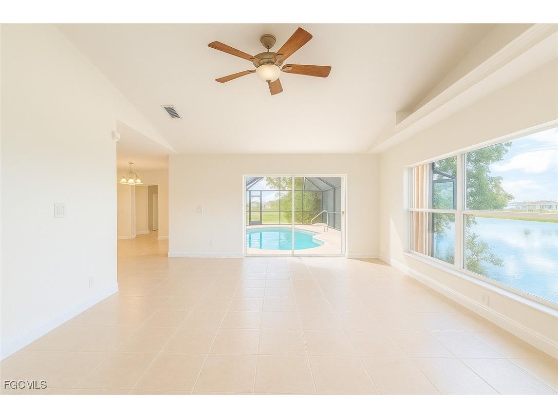 1631 SE 2nd Street Cape Coral FL 33990 2025018117 image6