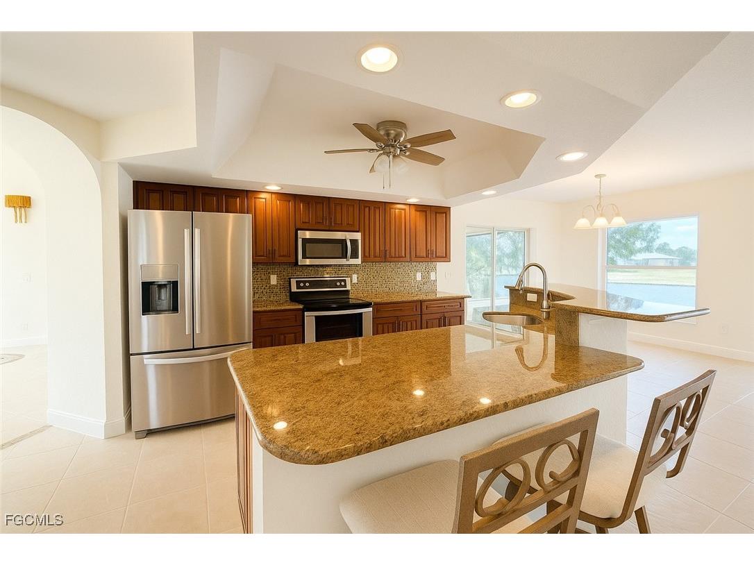 1631 SE 2nd Street Cape Coral FL 33990 2025018117 image7