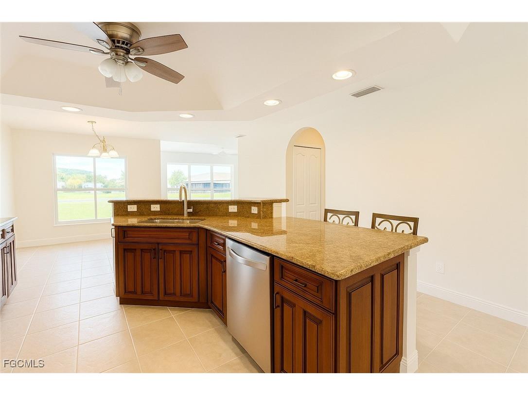 1631 SE 2nd Street Cape Coral FL 33990 2025018117 image9