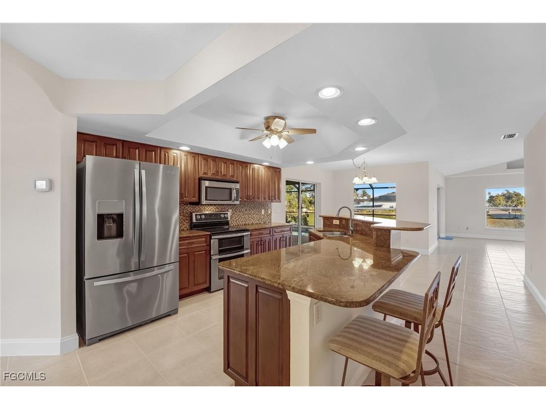 1631 SE 2nd Street Cape Coral FL 33990 2026000485 image17