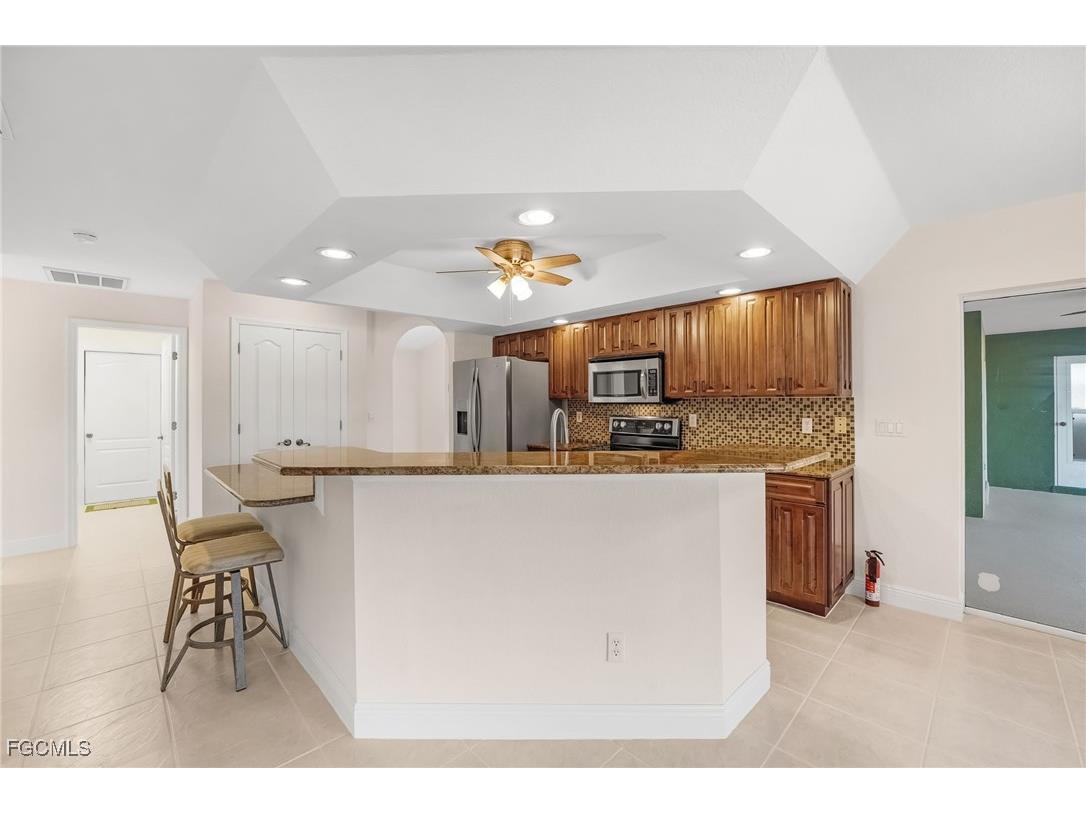 1631 SE 2nd Street Cape Coral FL 33990 2026000485 image20