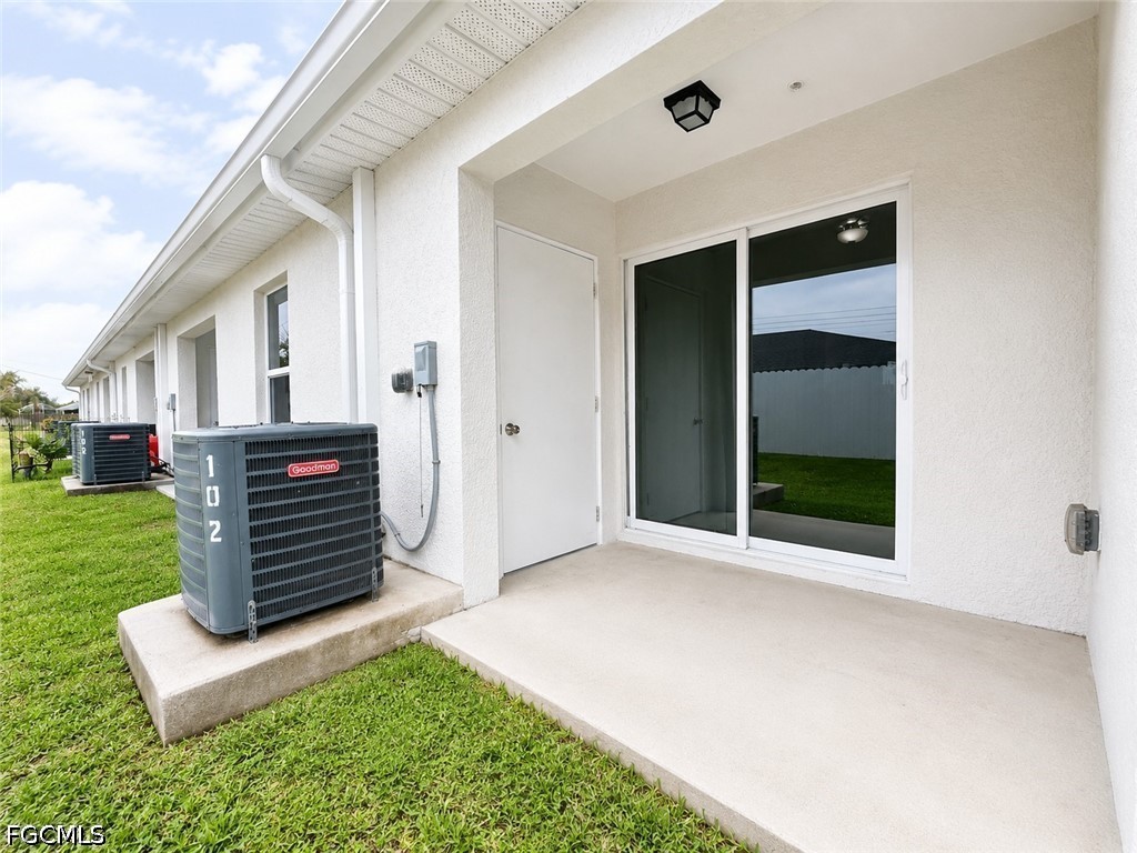 1631 SW 1st Avenue Cape Coral FL 33991 2026028841 image11
