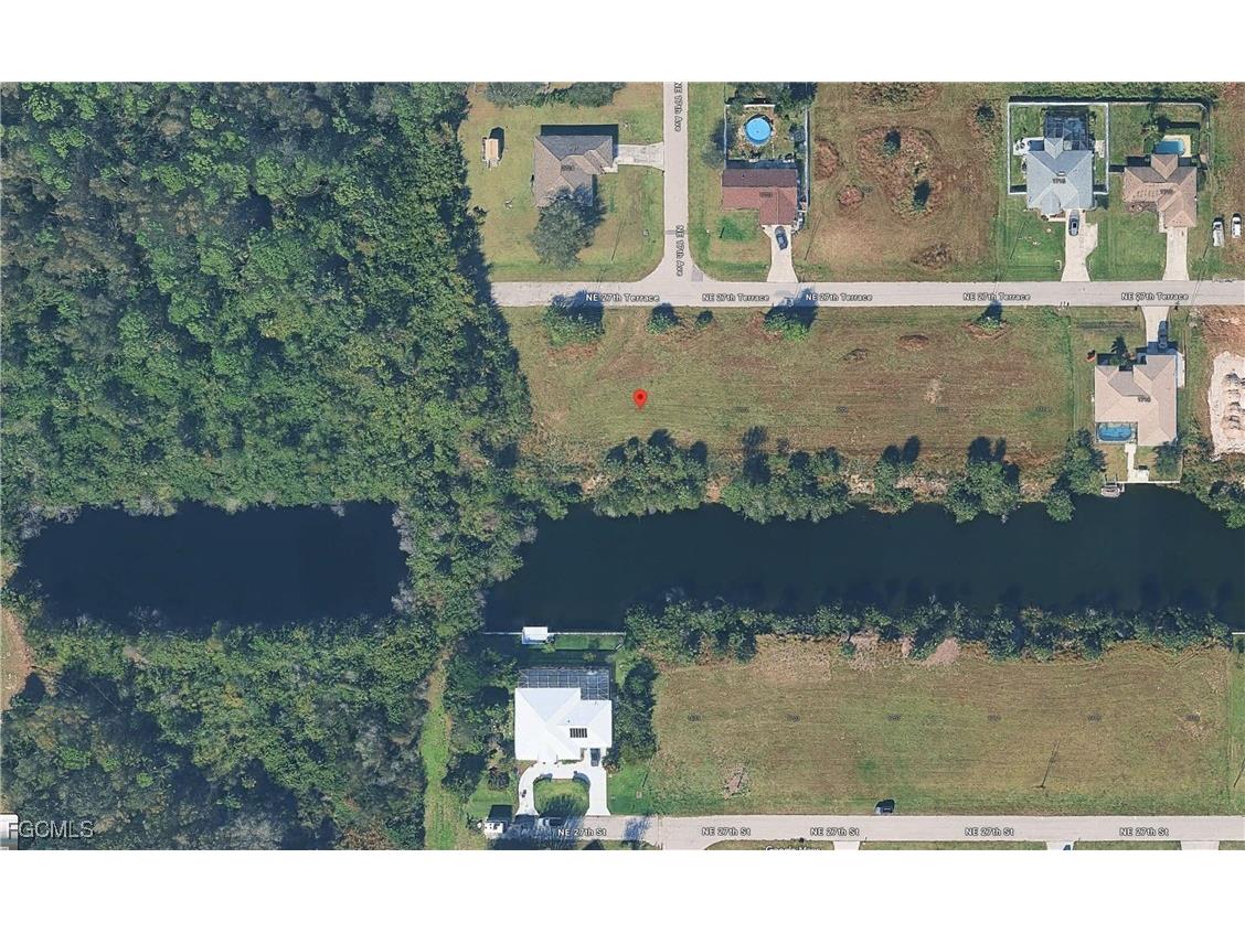 1632 NE 27th Terrace Cape Coral FL 33909 2025024445 image2