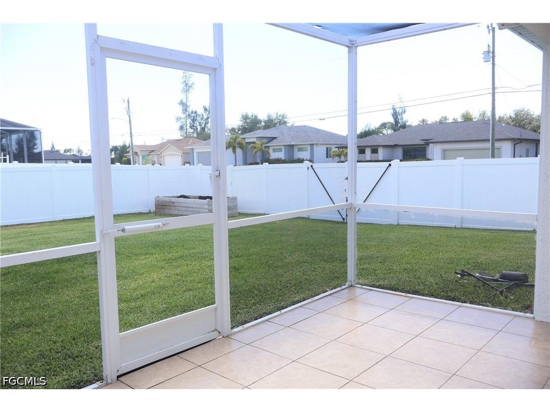 1632 SW 18th Street Cape Coral FL 33991 2026018006 image25