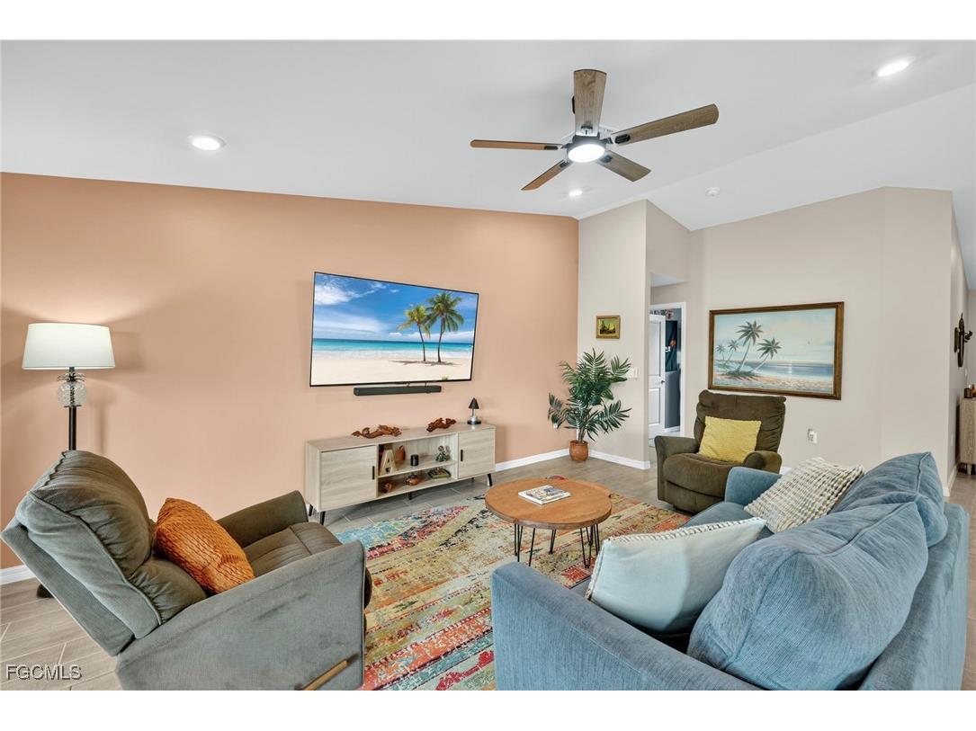 1632 SW 28th Terrace Cape Coral FL 33914 2025014536 image11