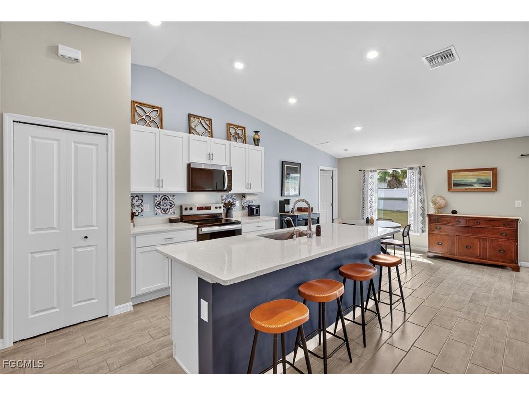 1632 SW 28th Terrace Cape Coral FL 33914 2025014536 image12