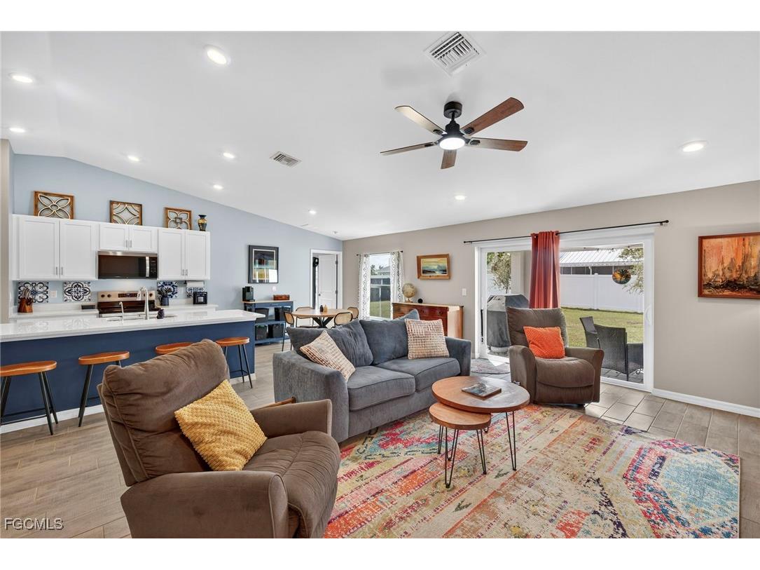 1632 SW 28th Terrace Cape Coral FL 33914 2025014536 image6