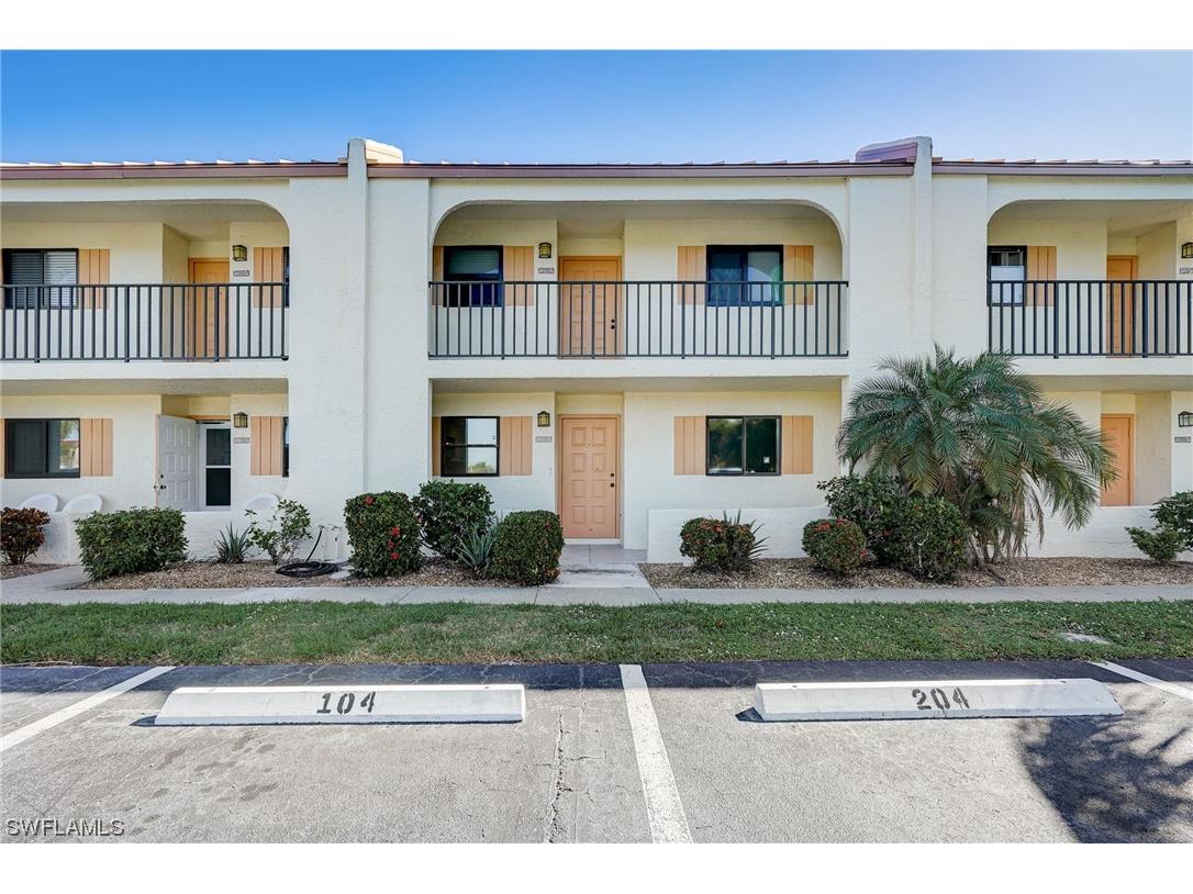 16320 Dublin Circle #104 Fort Myers FL 33908 223086982 image1