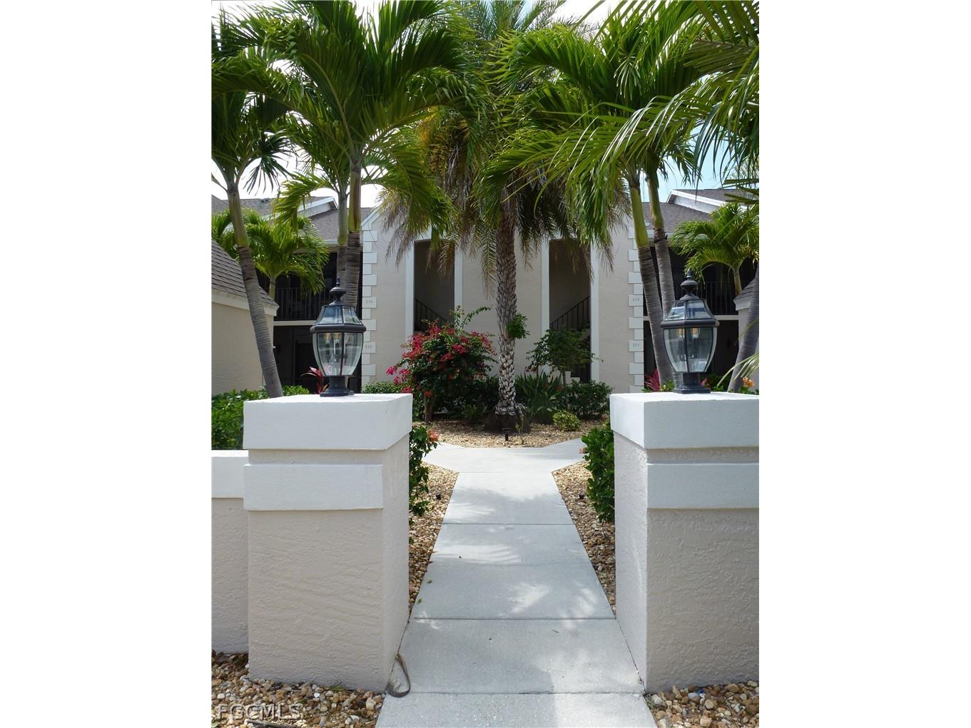16320 Kelly Cove Drive #270 Fort Myers FL 33908 2026013186 image1
