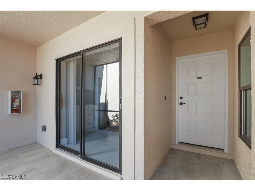 16321 Kelly Woods Drive #182 Fort Myers FL 33908 224014845 image4