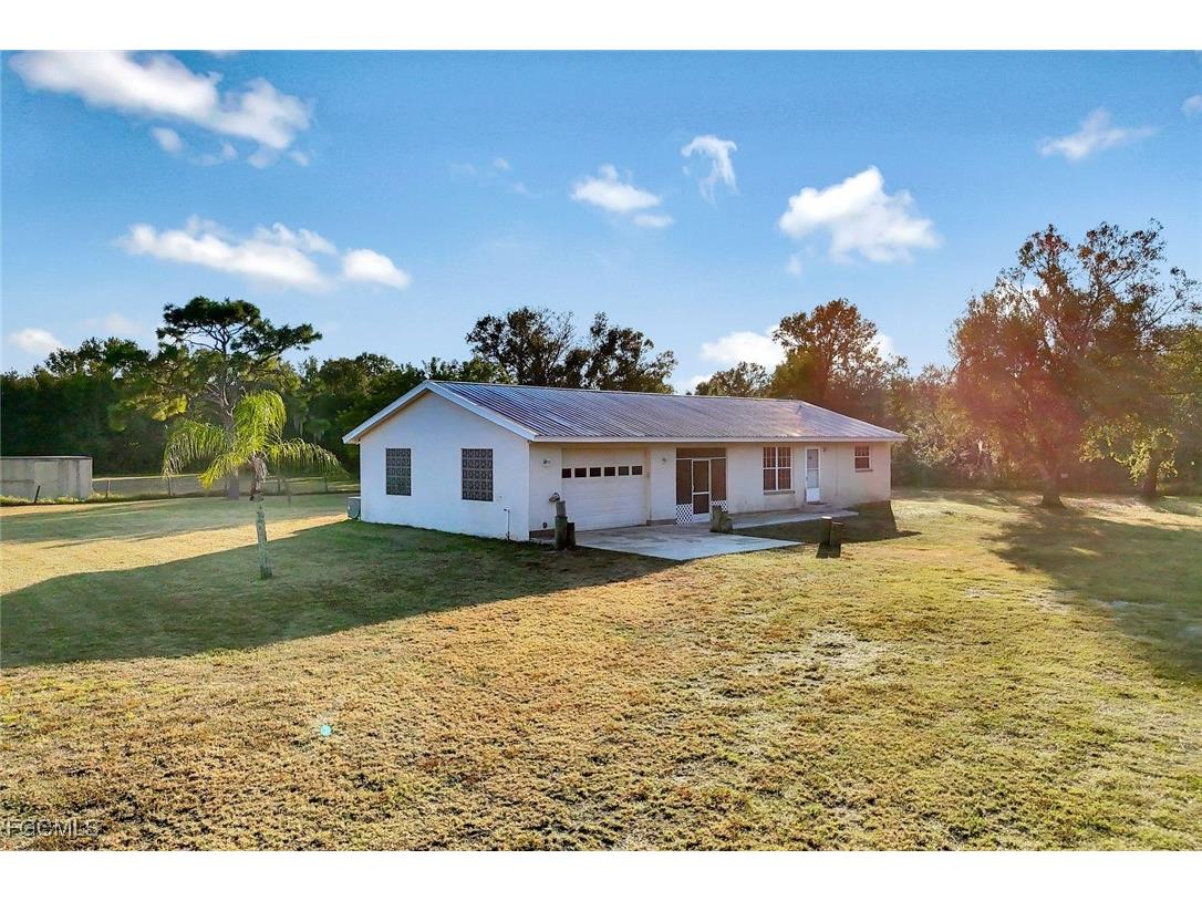 16321 Slater Road North Fort Myers FL 33917 2026000540 image31