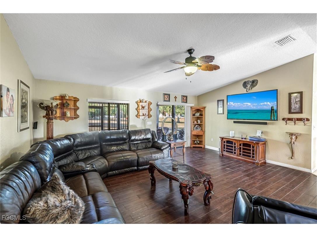 16321 Slater Road North Fort Myers FL 33917 2026000540 image4