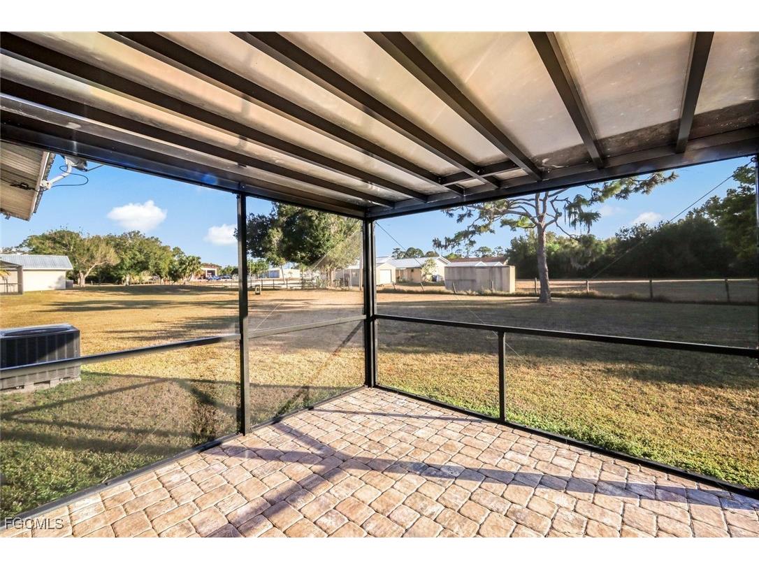16321 Slater Road North Fort Myers FL 33917 2026000540 image46