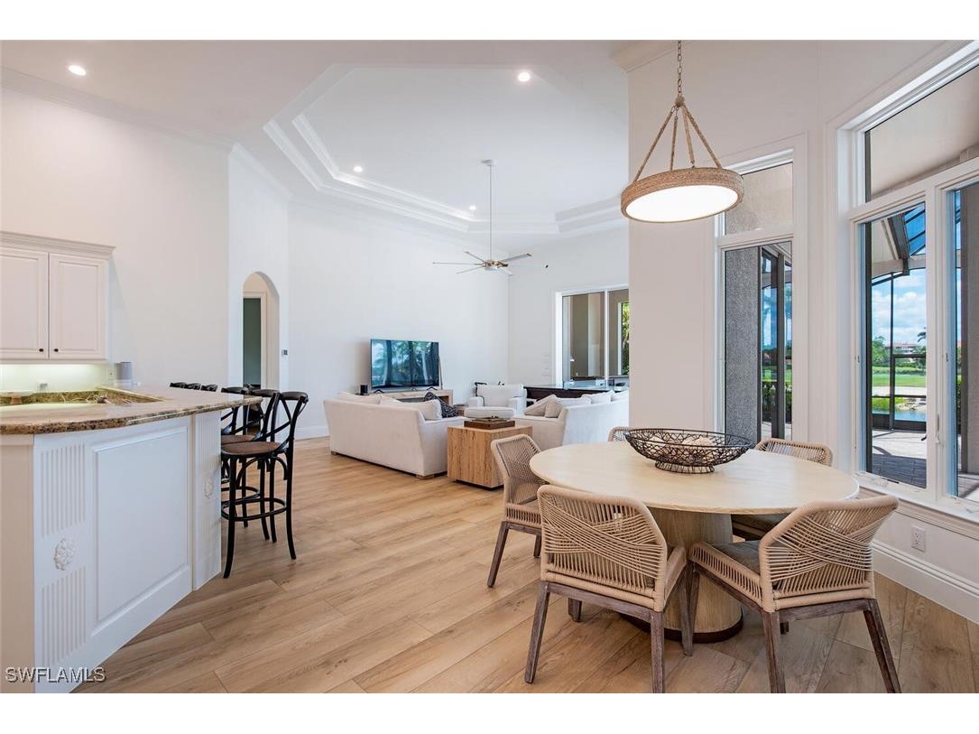 1633 Chinaberry Way Naples FL 34105 225064027 image11