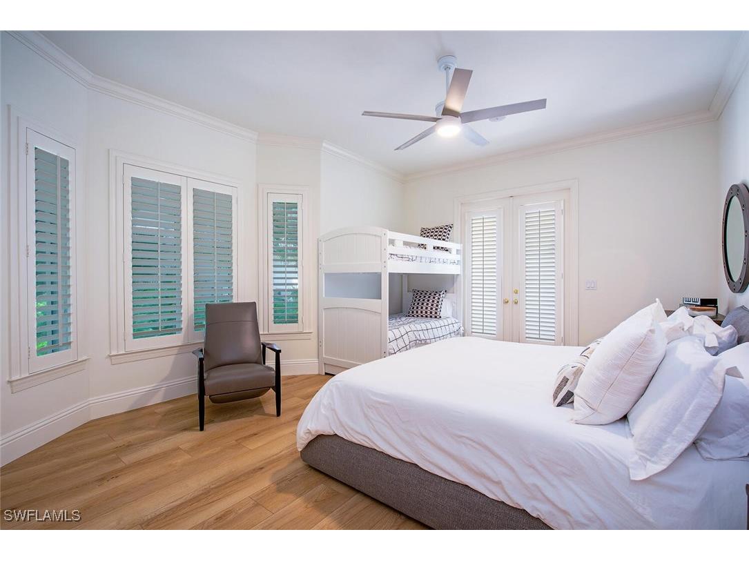 1633 Chinaberry Way Naples FL 34105 225064027 image19