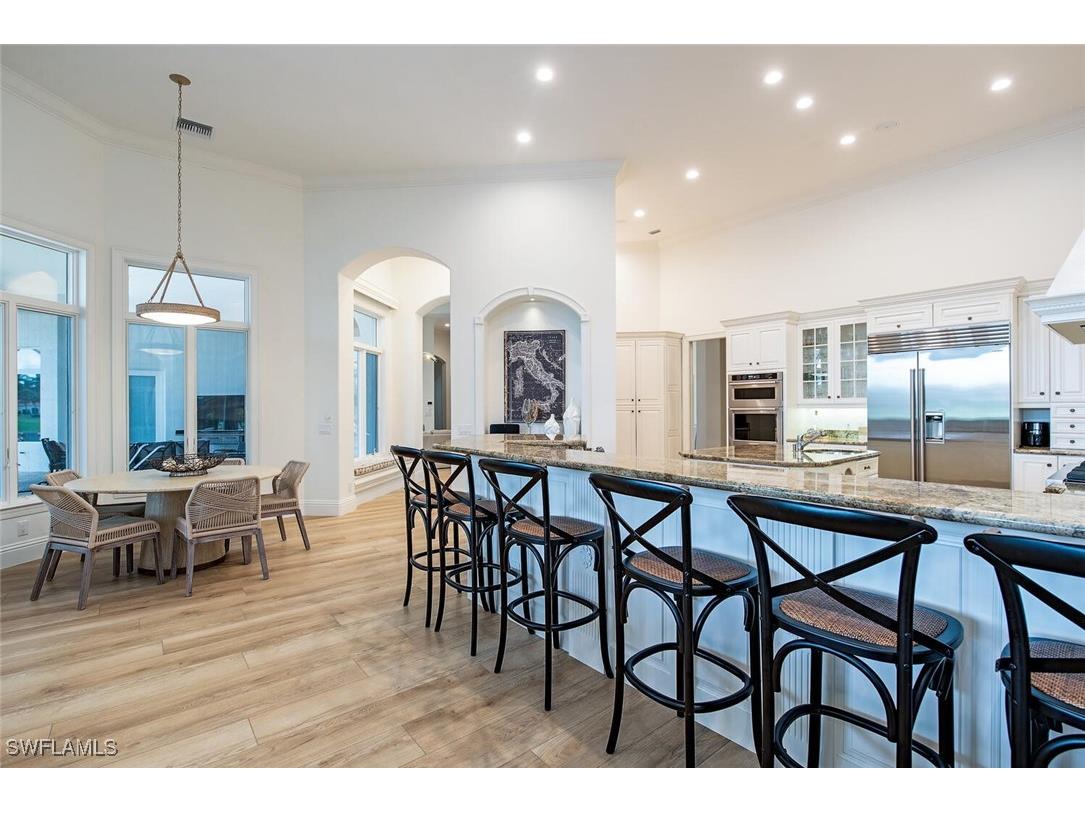 1633 Chinaberry Way Naples FL 34105 225064027 image8