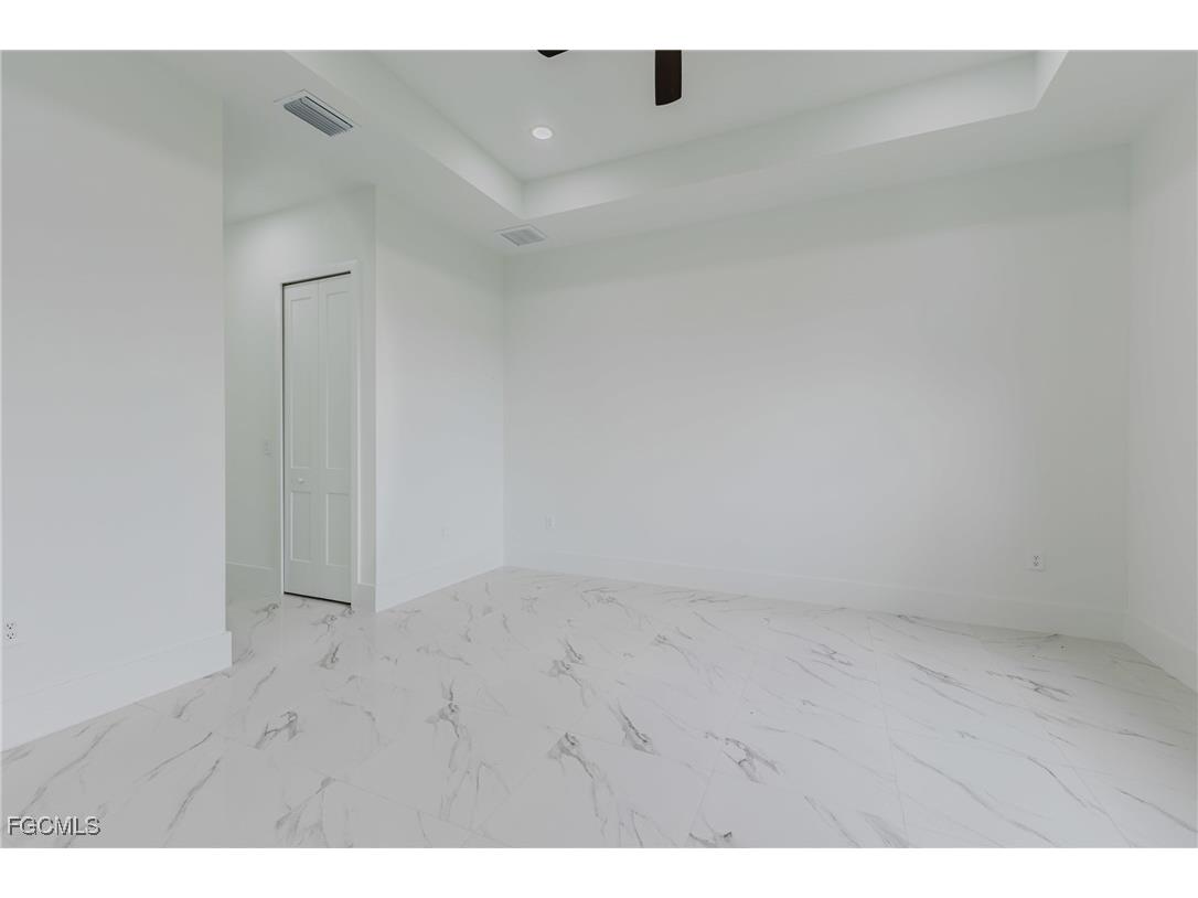 1633 NW 31st Place Cape Coral FL 33993 2025023286 image13