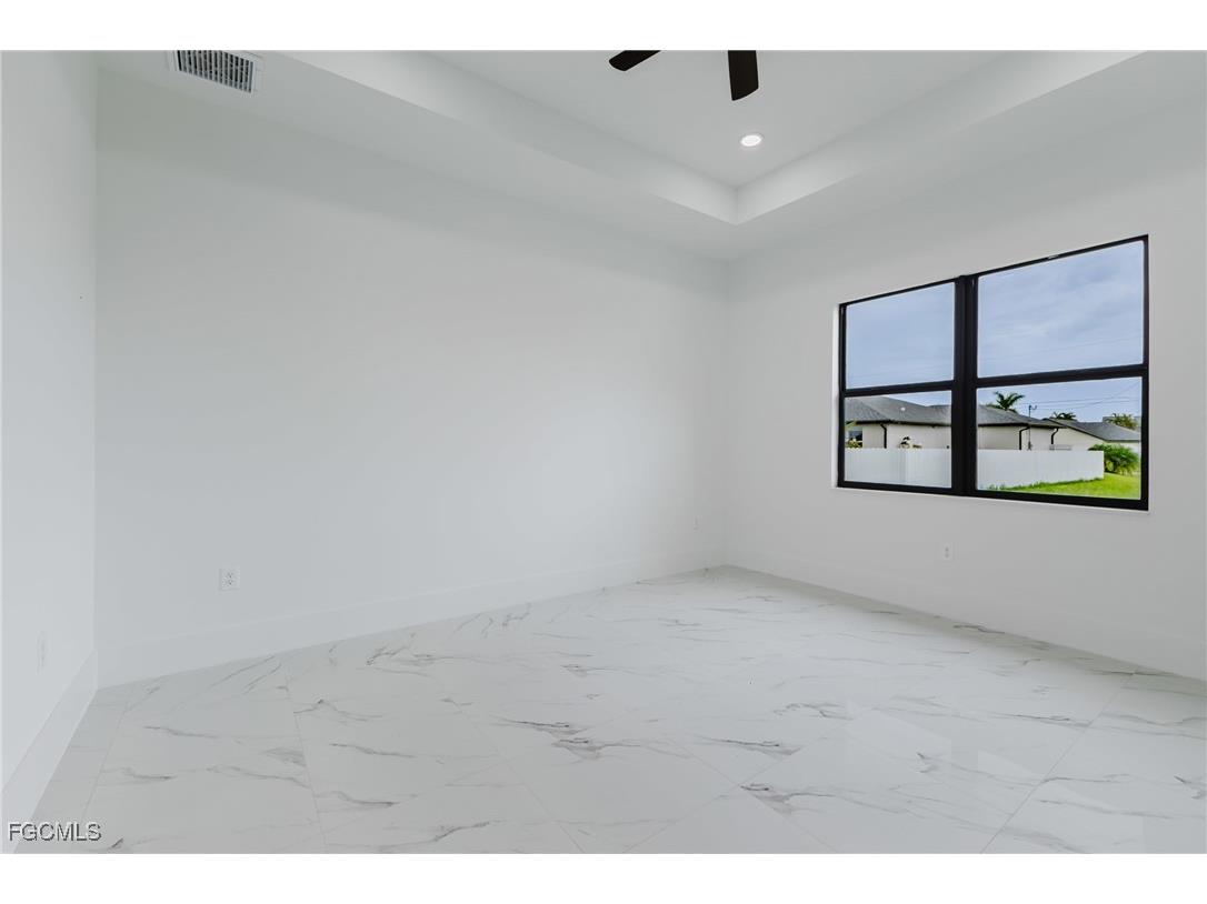 1633 NW 31st Place Cape Coral FL 33993 2025023286 image14