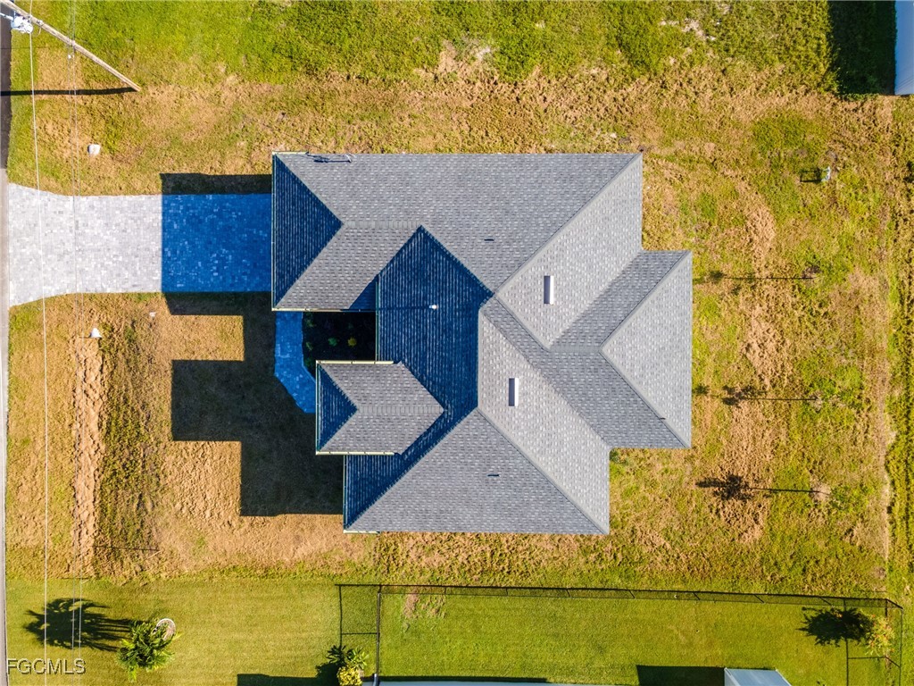 1633 NW 31st Place Cape Coral FL 33993 2025023286 image32