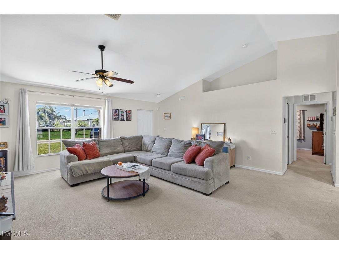 1633 NW 37th Place Cape Coral FL 33993 2025016461 image13