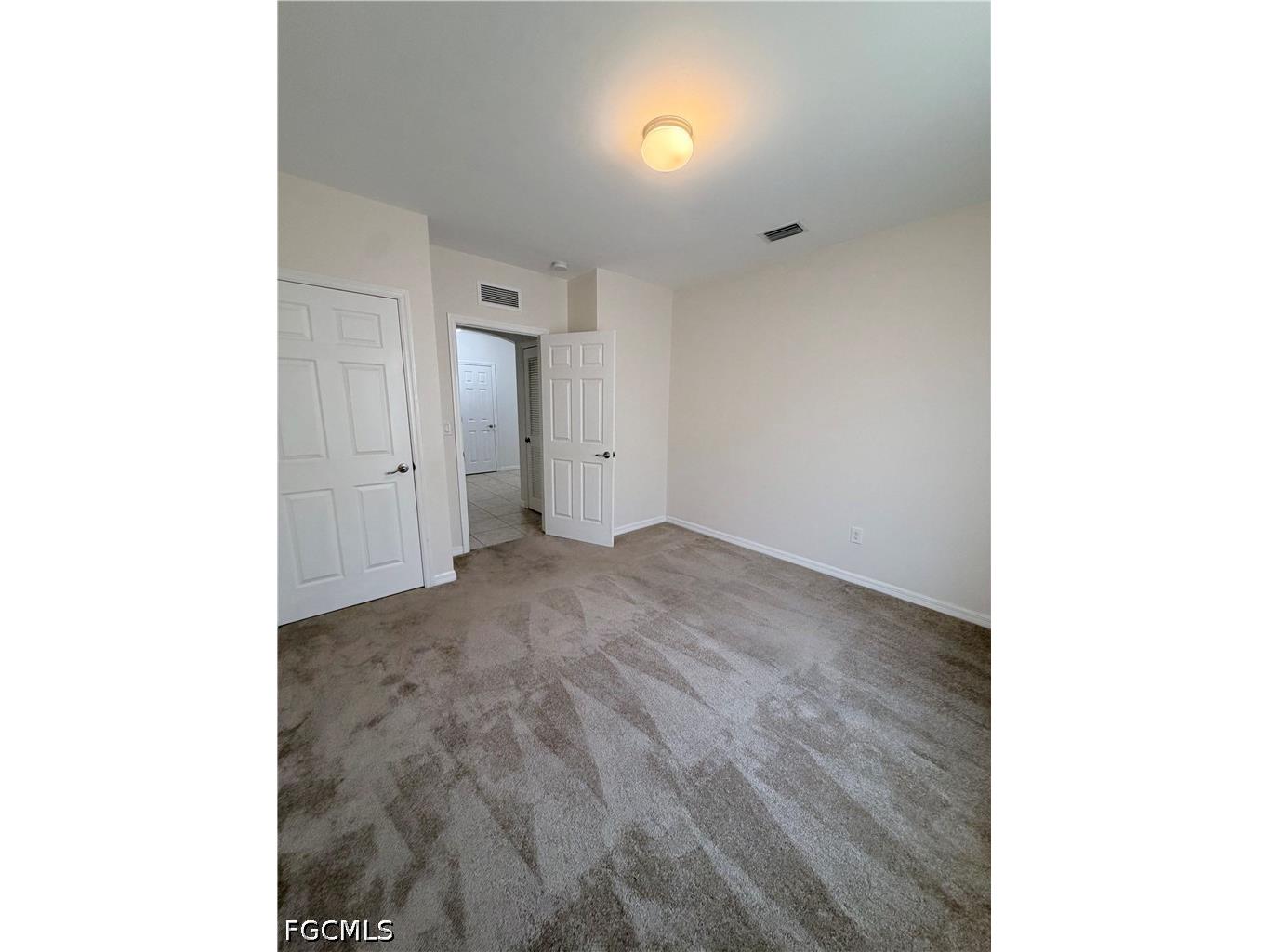 1633 SW 12th Terrace Cape Coral FL 33991 2026025774 image6