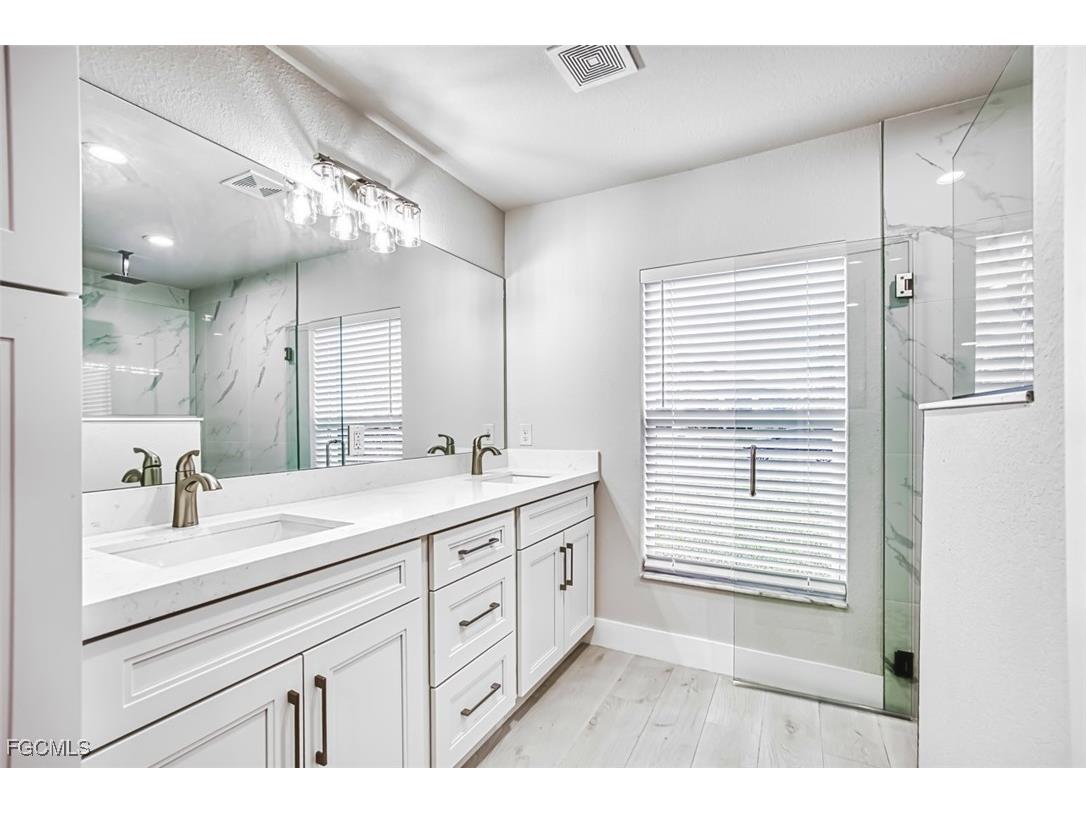 1633 SW 43rd Street Cape Coral FL 33914 2026001755 image22