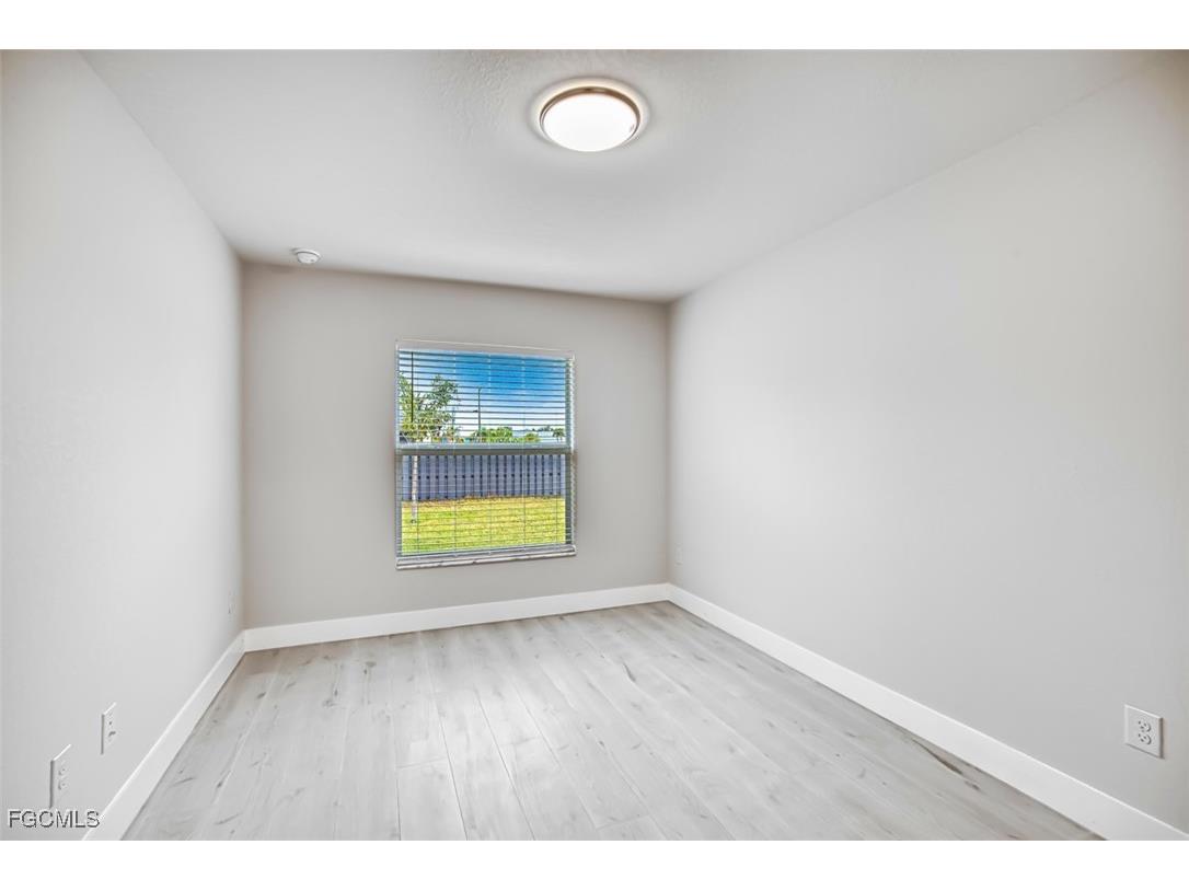 1633 SW 43rd Street Cape Coral FL 33914 2026001755 image31