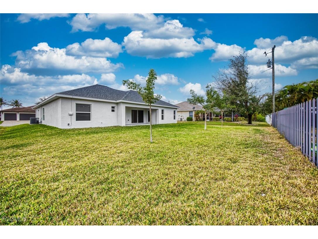 1633 SW 43rd Street Cape Coral FL 33914 2026001755 image35